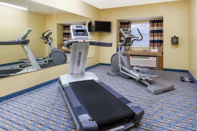 Imagen de los interiores del Hotel Microtel Inn and Suites By Wyndham Dickson City/scranton. Foto 14