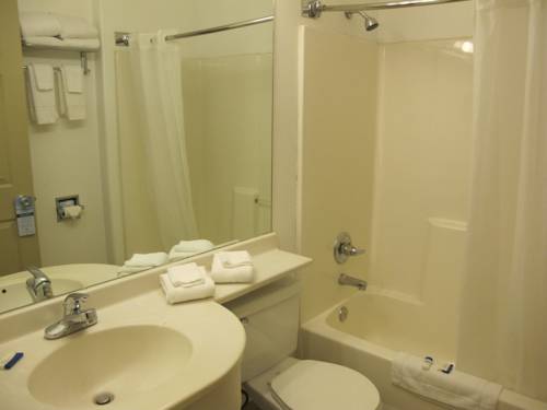Imagen de la habitación del Hotel Microtel Inn and Suites By Wyndham Eagle River/anchorage Area. Foto 4