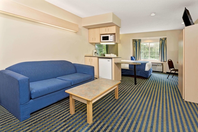 Imagen de la habitación del Hotel Microtel Inn and Suites By Wyndham Florence/cincinnati Airport. Foto 13