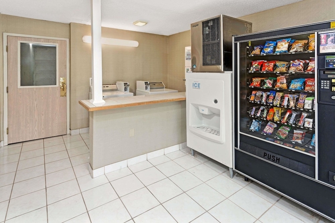 Imagen de los interiores del Hotel Microtel Inn and Suites By Wyndham Florence/cincinnati Airport. Foto 17