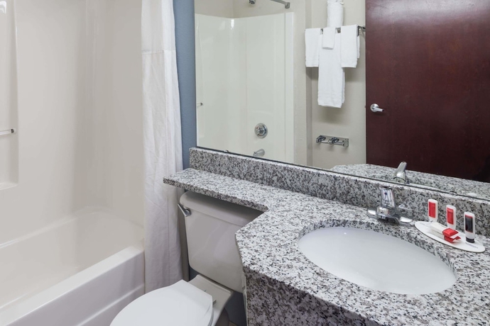 Imagen de la habitación del Hotel Microtel Inn and Suites By Wyndham Greenville / Woodruff Rd. Foto 9