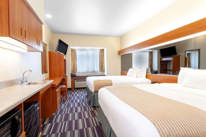 Imagen de la habitación del Hotel Microtel Inn and Suites By Wyndham Gulf Shores. Foto 3