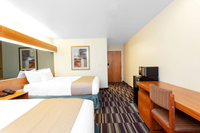 Imagen de la habitación del Hotel Microtel Inn and Suites By Wyndham Gulf Shores. Foto 9