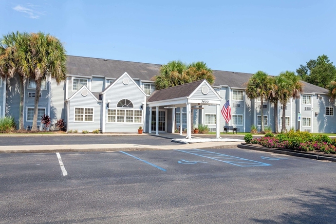 Imagen general del Hotel Microtel Inn and Suites By Wyndham Gulf Shores. Foto 1