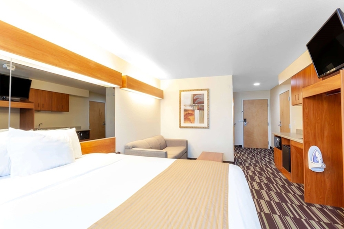 Imagen de la habitación del Hotel Microtel Inn and Suites By Wyndham Gulf Shores. Foto 14