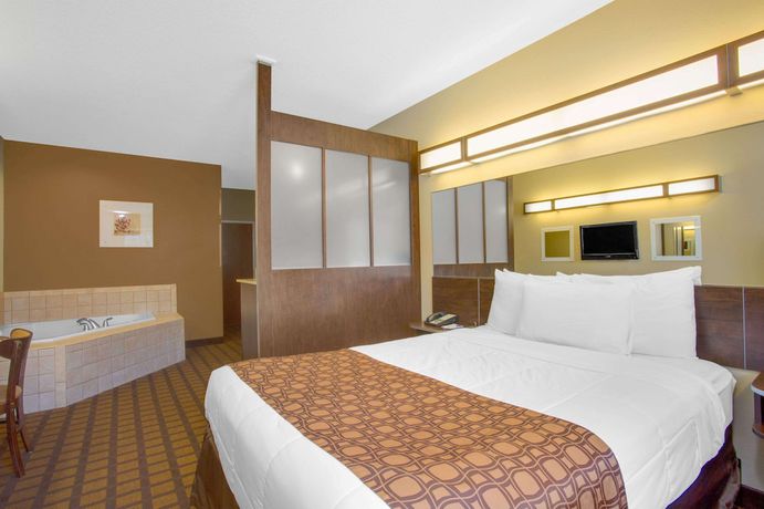 Imagen de la habitación del Hotel Microtel Inn and Suites By Wyndham Harrisonburg. Foto 13