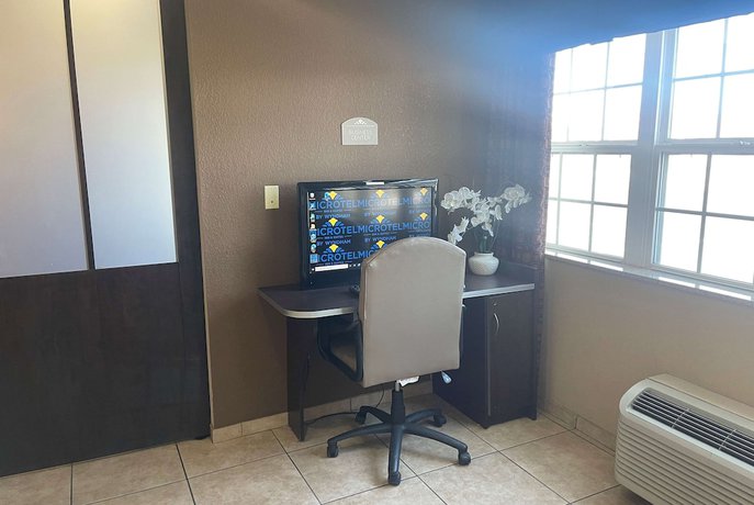 Imagen de los interiores del Hotel Microtel Inn and Suites By Wyndham Harrisonburg. Foto 19