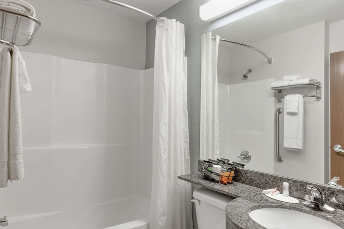 Imagen de la habitación del Hotel Microtel Inn and Suites By Wyndham Hoover/birmingham. Foto 3