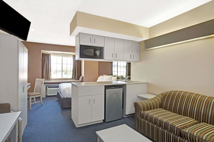 Imagen de la habitación del Hotel Microtel Inn and Suites By Wyndham Houston. Foto 2