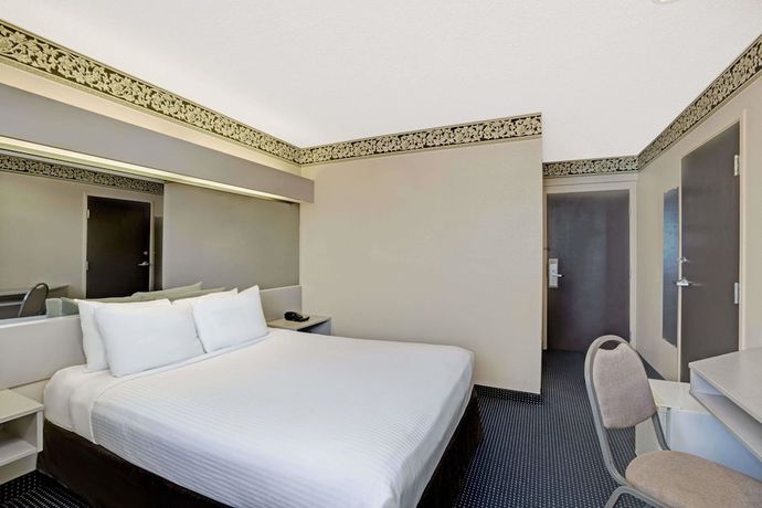 Imagen de la habitación del Hotel Microtel Inn and Suites By Wyndham Houston. Foto 3