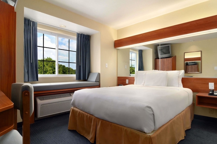 Imagen de la habitación del Hotel Microtel Inn and Suites By Wyndham Huntsville. Foto 6