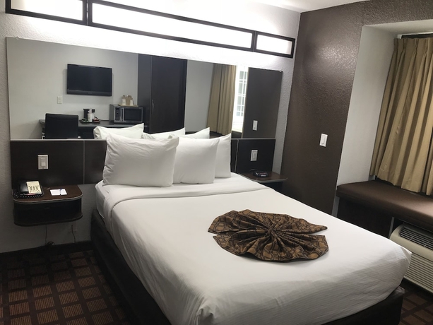 Imagen de la habitación del Hotel Microtel Inn and Suites By Wyndham Jacksonville Airport. Foto 4