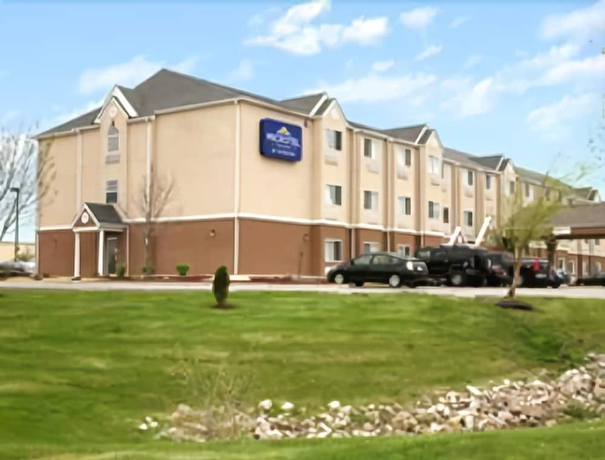 Imagen general del Hotel Microtel Inn and Suites By Wyndham Kansas City Airport. Foto 2