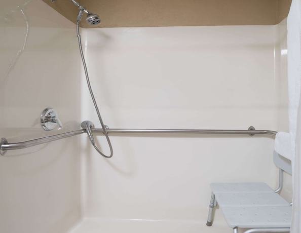 Imagen de la habitación del Hotel Microtel Inn and Suites By Wyndham Lincoln. Foto 7