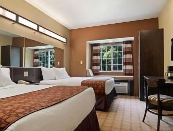 Imagen de la habitación del Hotel Microtel Inn and Suites By Wyndham Manchester. Foto 6