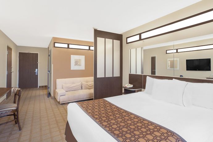 Imagen de la habitación del Hotel Microtel Inn and Suites By Wyndham Manchester. Foto 7