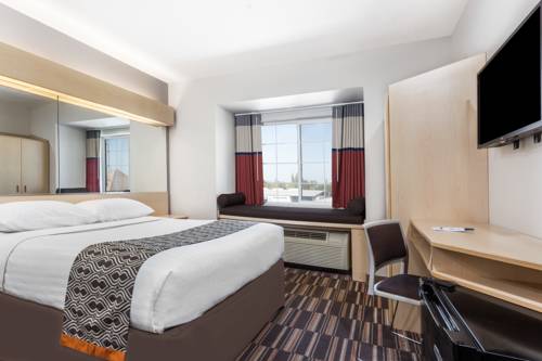 Imagen de la habitación del Hotel Microtel Inn and Suites By Wyndham Modesto Ceres. Foto 5