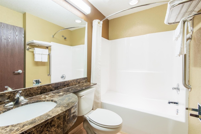 Imagen de la habitación del Hotel Microtel Inn and Suites By Wyndham Montgomery. Foto 4