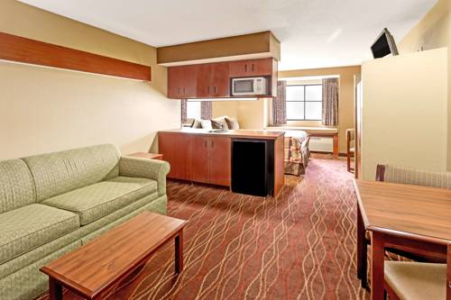 Imagen de la habitación del Hotel Microtel Inn and Suites By Wyndham Norcross. Foto 4