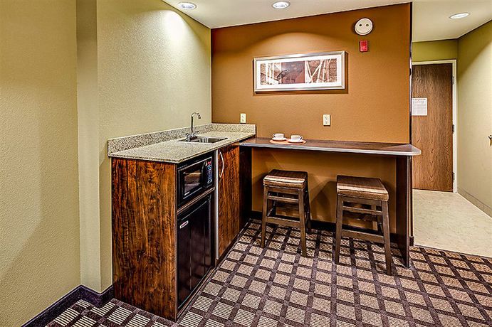 Imagen de la habitación del Hotel Microtel Inn and Suites By Wyndham North Canton. Foto 5