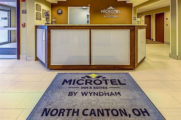 Imagen de los interiores del Hotel Microtel Inn and Suites By Wyndham North Canton. Foto 16