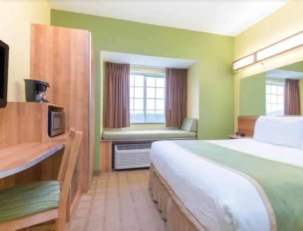 Imagen de la habitación del Hotel Microtel Inn and Suites By Wyndham Opelika. Foto 6