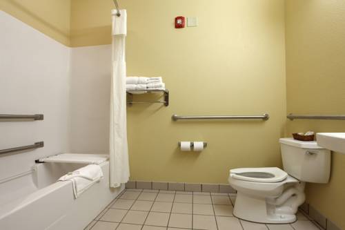 Imagen de la habitación del Hotel Microtel Inn and Suites By Wyndham Panama City. Foto 4