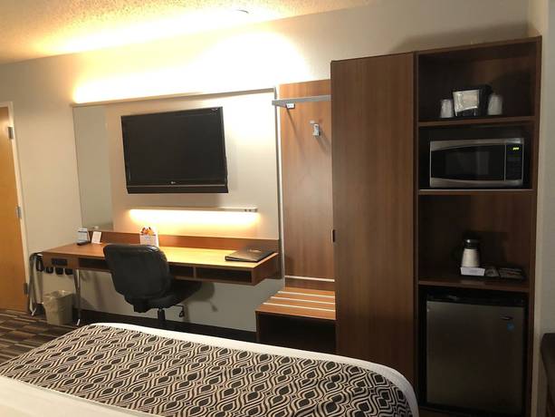 Imagen de la habitación del Hotel Microtel Inn and Suites By Wyndham Pittsburgh Airport. Foto 4