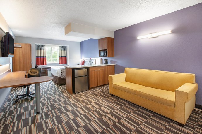 Imagen de la habitación del Hotel Microtel Inn and Suites By Wyndham Pittsburgh Airport. Foto 10