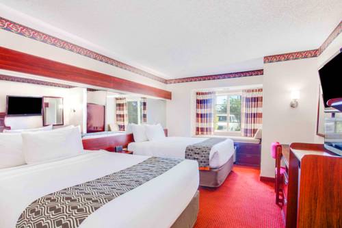 Imagen de la habitación del Hotel Microtel Inn and Suites By Wyndham Pooler/savannah. Foto 5