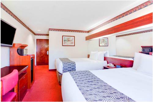 Imagen de la habitación del Hotel Microtel Inn and Suites By Wyndham Pooler/savannah. Foto 6