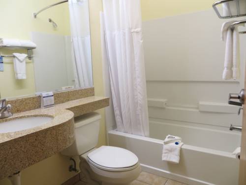 Imagen de la habitación del Hotel Microtel Inn and Suites By Wyndham Port Charlotte/punta Gorda. Foto 8