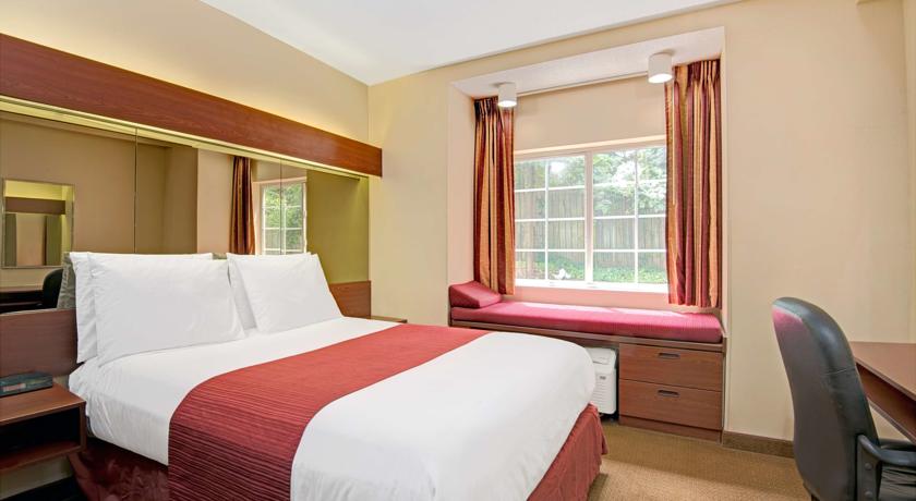 Imagen de la habitación del Hotel Microtel Inn and Suites By Wyndham Raleigh. Foto 7