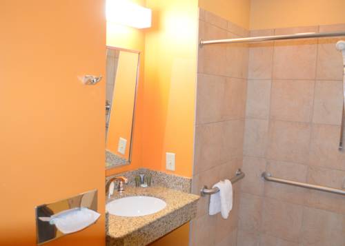 Imagen de la habitación del Hotel Microtel Inn and Suites By Wyndham Rawlins. Foto 11