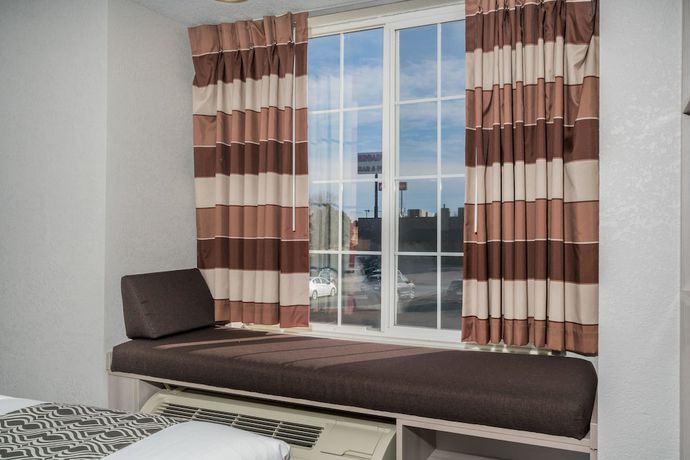 Imagen de la habitación del Hotel Microtel Inn and Suites By Wyndham Rochester North Mayo Clinic. Foto 5