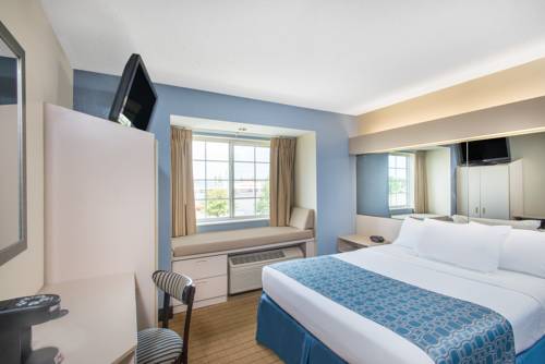 Imagen de la habitación del Hotel Microtel Inn and Suites By Wyndham Seneca Falls. Foto 11