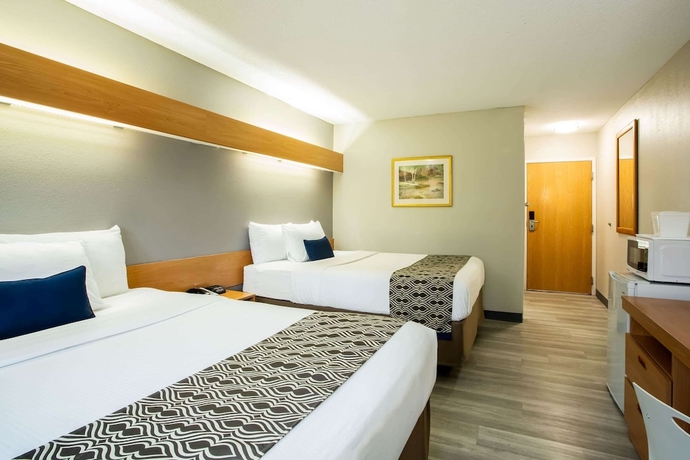 Imagen de la habitación del Hotel Microtel Inn and Suites By Wyndham Southern Pines / Pinehurst. Foto 13