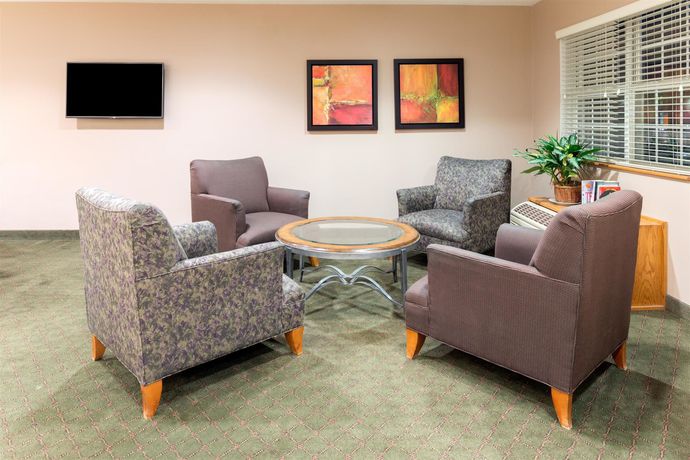 Imagen de los interiores del Hotel Microtel Inn and Suites By Wyndham Springfield. Foto 15