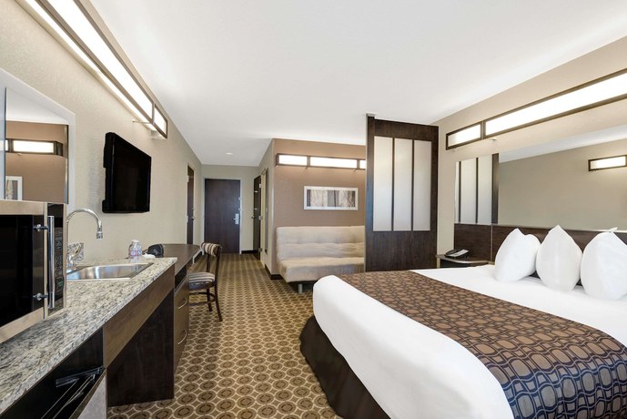 Imagen de la habitación del Hotel Microtel Inn and Suites By Wyndham Williston. Foto 5