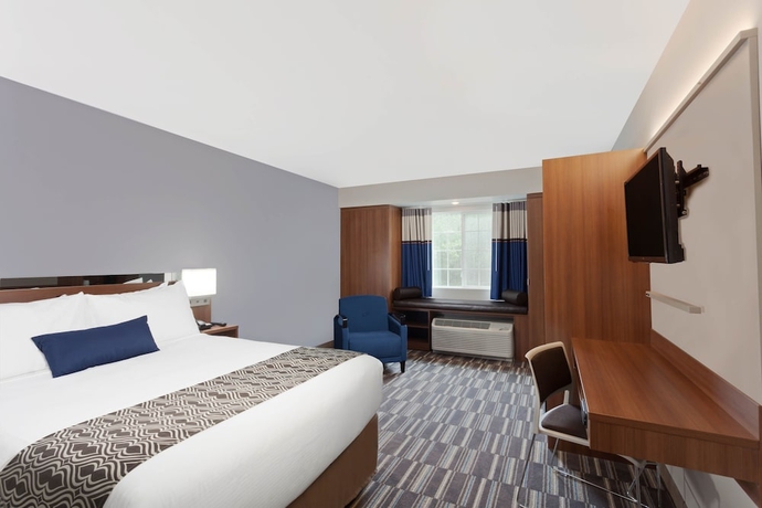 Imagen de la habitación del Hotel Microtel Inn and Suites By Wyndham Windham. Foto 8