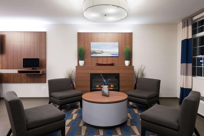 Imagen de los interiores del Hotel Microtel Inn and Suites By Wyndham Windham. Foto 16