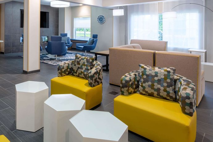 Imagen de los interiores del Hotel Microtel Inn and Suites by Wyndham Amsterdam. Foto 12