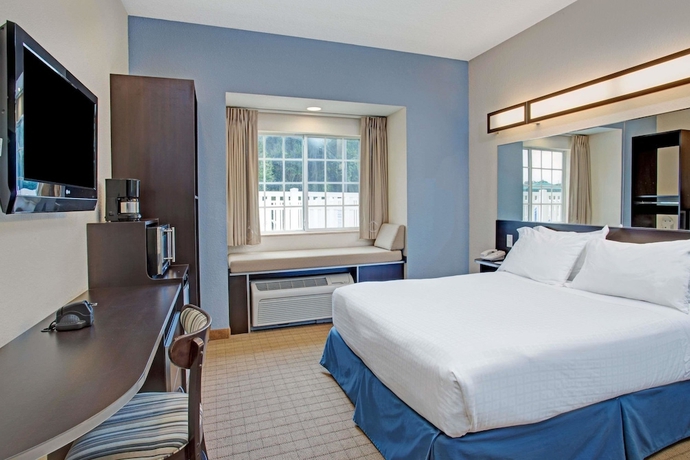 Imagen de la habitación del Hotel Microtel Inn and Suites by Wyndham Brooksville. Foto 9