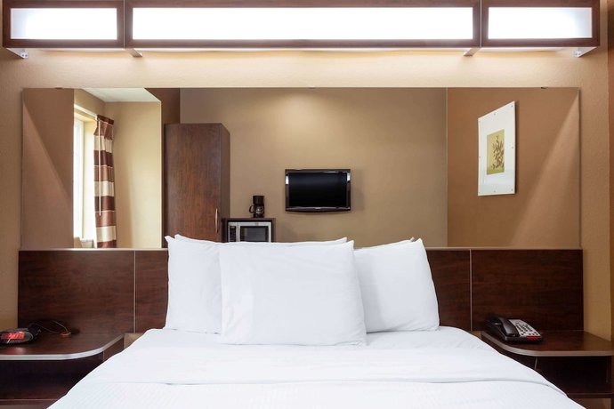 Imagen de la habitación del Hotel Microtel Inn and Suites by Wyndham Columbia/At Fort Jackson. Foto 12