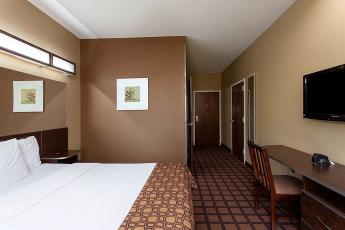 Imagen de la habitación del Hotel Microtel Inn and Suites by Wyndham Columbia/At Fort Jackson. Foto 13
