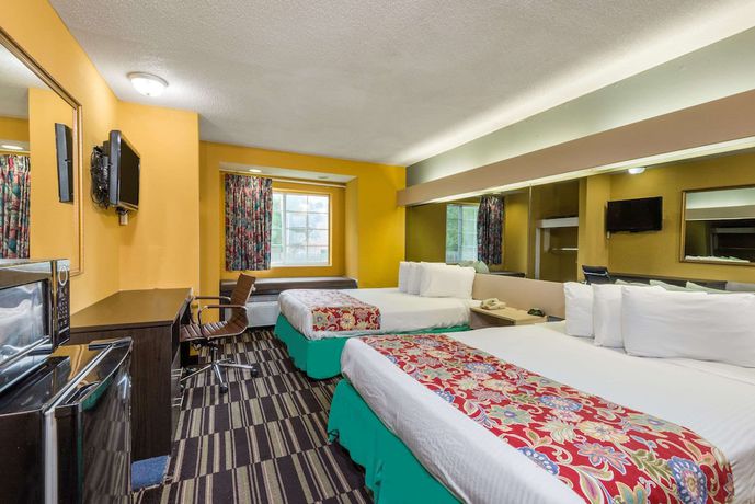 Imagen de la habitación del Hotel Microtel Inn and Suites by Wyndham Dayton/Riverside OH. Foto 9