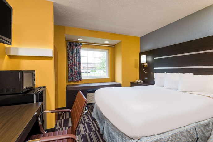 Imagen de la habitación del Hotel Microtel Inn and Suites by Wyndham Dayton/Riverside OH. Foto 12