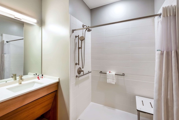 Imagen de la habitación del Hotel Microtel Inn and Suites by Wyndham Farmington. Foto 10