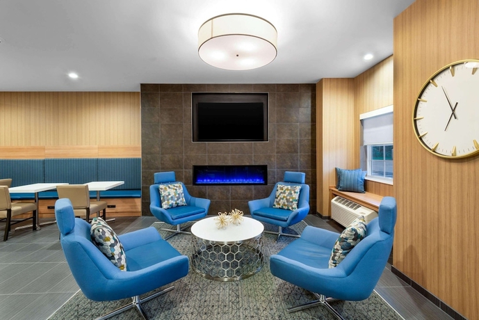 Imagen de los interiores del Hotel Microtel Inn and Suites by Wyndham Farmington. Foto 17