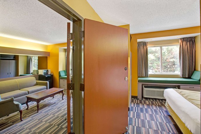 Imagen de la habitación del Hotel Microtel Inn and Suites by Wyndham Gatlinburg. Foto 13